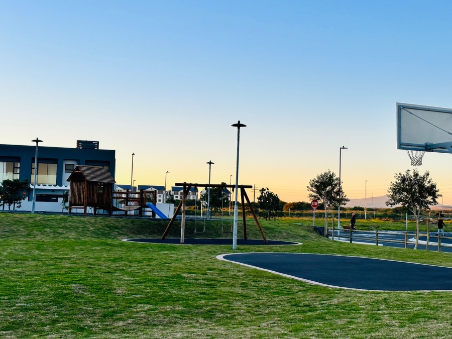 3 Bedroom Property for Sale in Sandown Western Cape